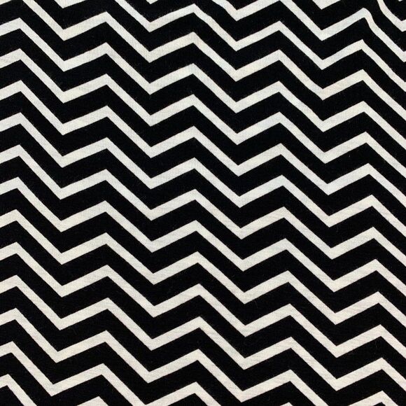 Vanity sz Junior Large Skirt Maxi Pull on Style Black White Chevron New NWT - Picture 3 of 7